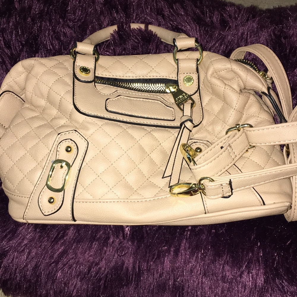 Steve Madden Shoulder bag